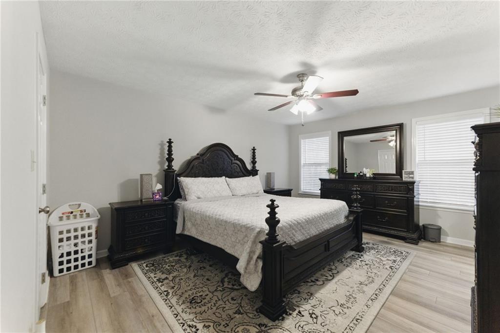 5945 Jim Crow Road, Flowery Branch, Georgia image 14