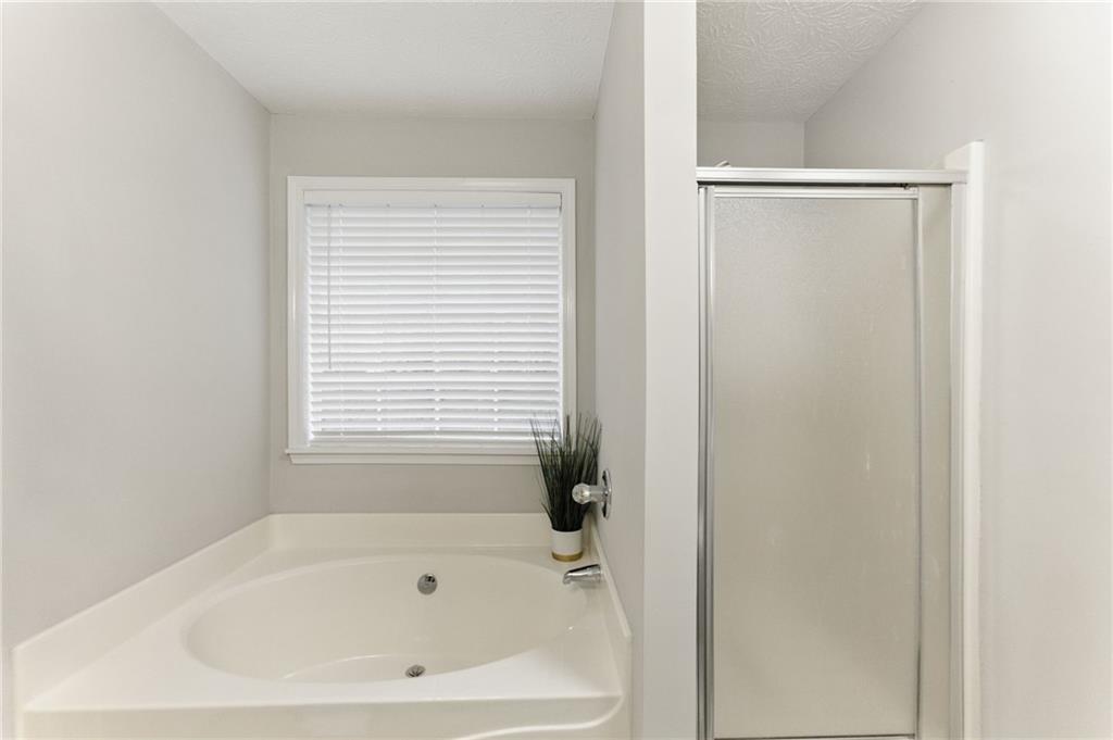 5945 Jim Crow Road, Flowery Branch, Georgia image 13