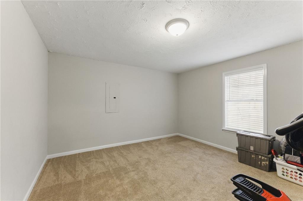 5945 Jim Crow Road, Flowery Branch, Georgia image 17