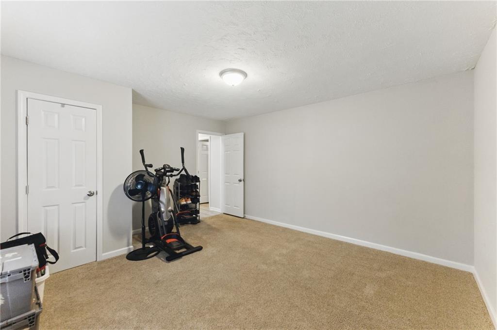 5945 Jim Crow Road, Flowery Branch, Georgia image 16