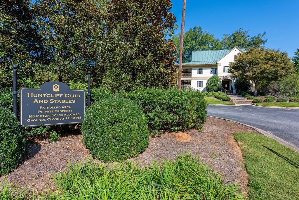 9070 Huntcliff Trace, Sandy Springs, Georgia image 46