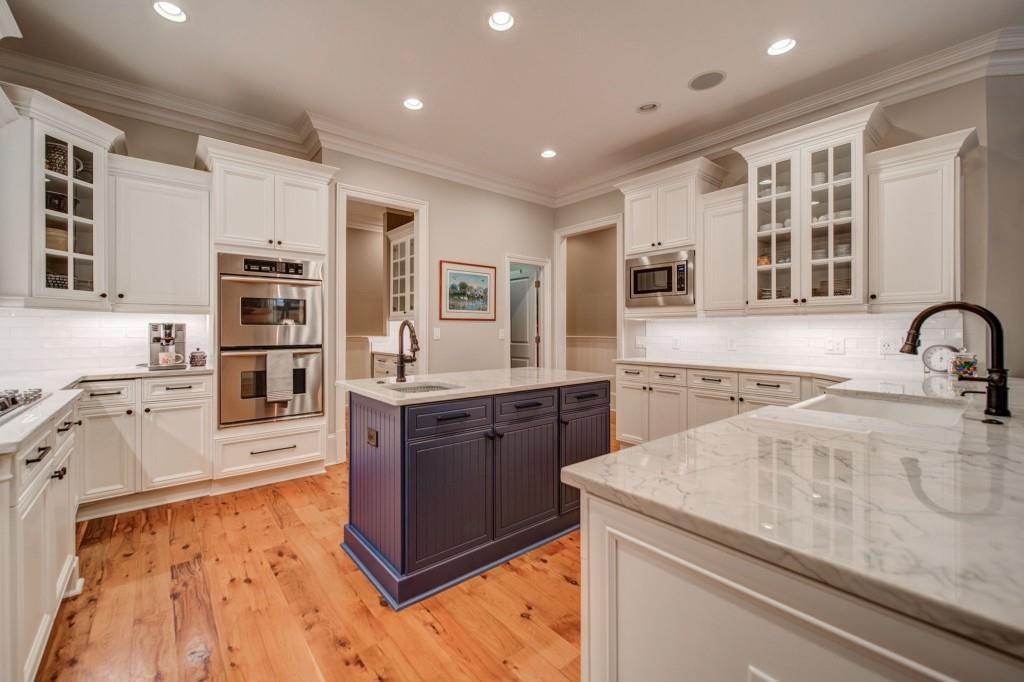 9070 Huntcliff Trace, Sandy Springs, Georgia image 15