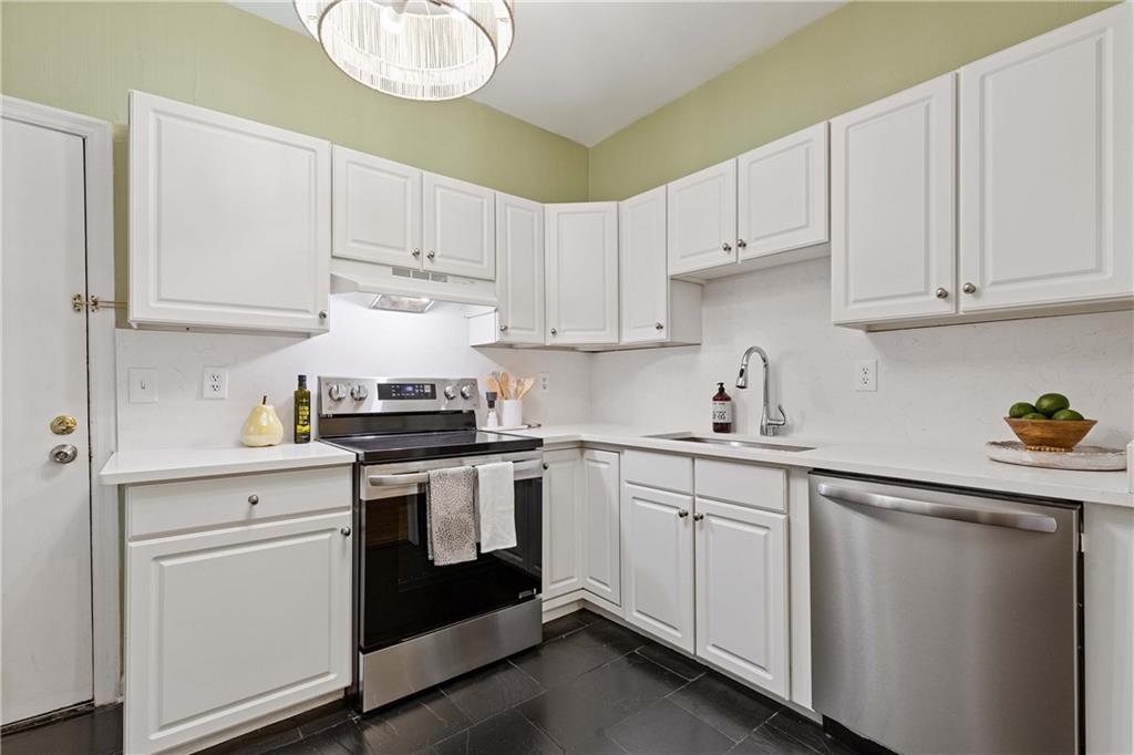 430 Lindbergh Drive - Residential