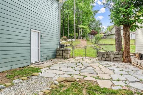 A home in Powder Springs