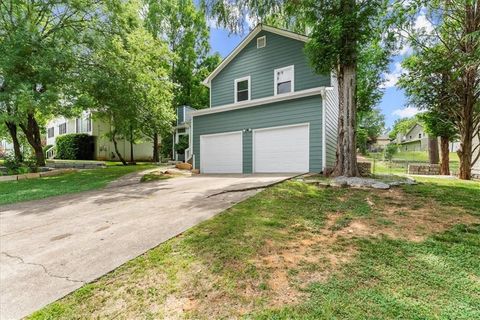 A home in Powder Springs