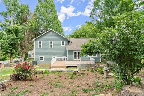 A home in Powder Springs