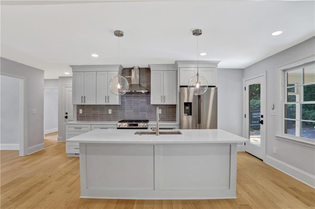 3531 Midvale Cove