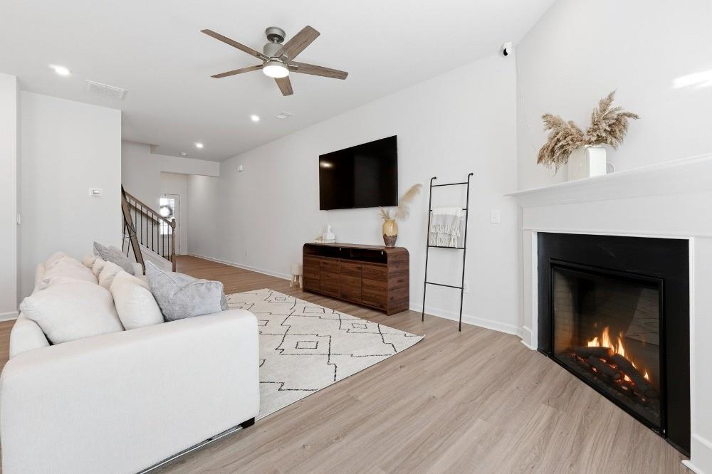 22 Felton Walk SE