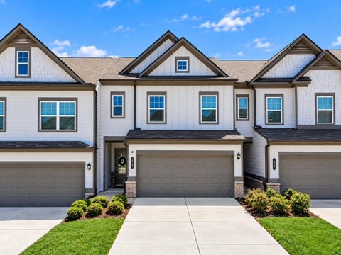 Townhouse For Sale - 22 Felton Walk<br/> Cartersville, GA 30120