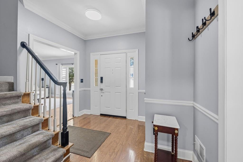 8 Vernon Glen Court