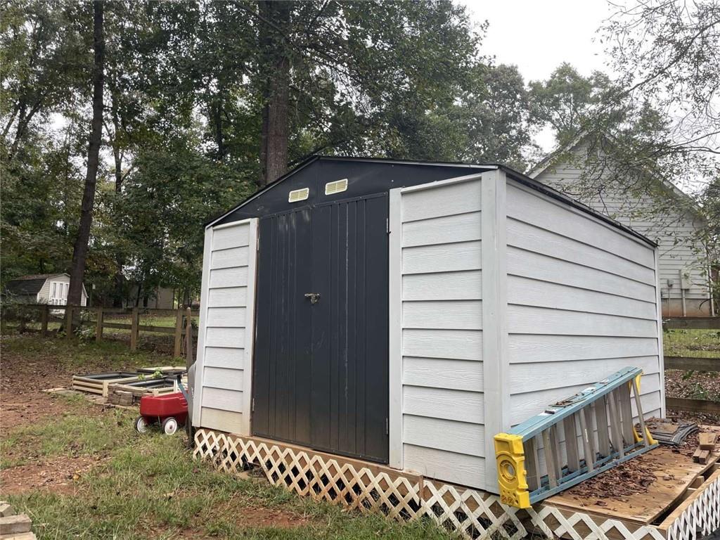 124 Finch Way