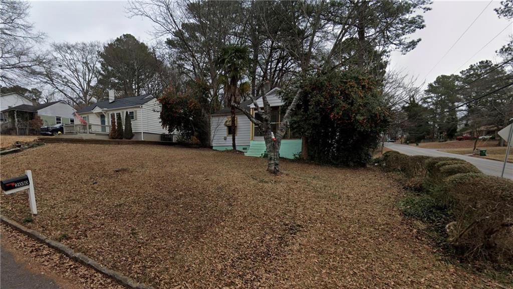 2010 Mcafee Place