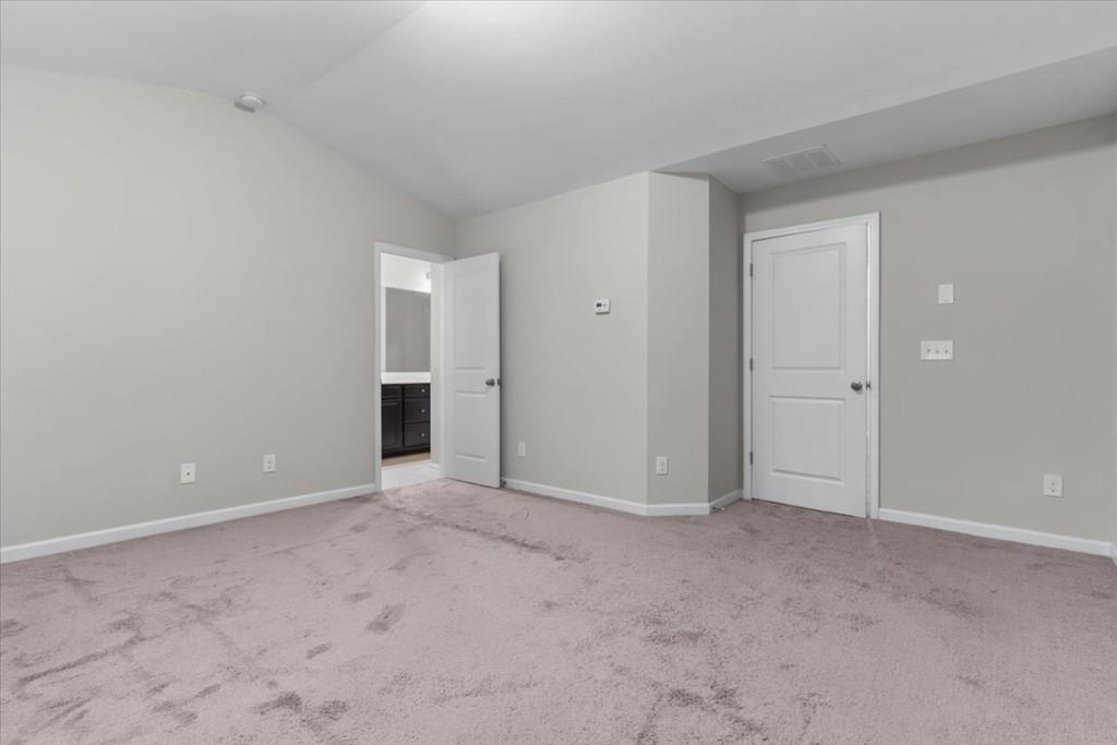 7168 Kingswood Run Drive, Atlanta, Georgia image 16