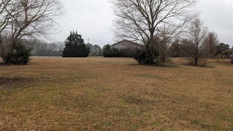 A home in Locust Grove