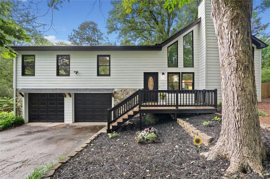 104 RIVER CREEK Drive