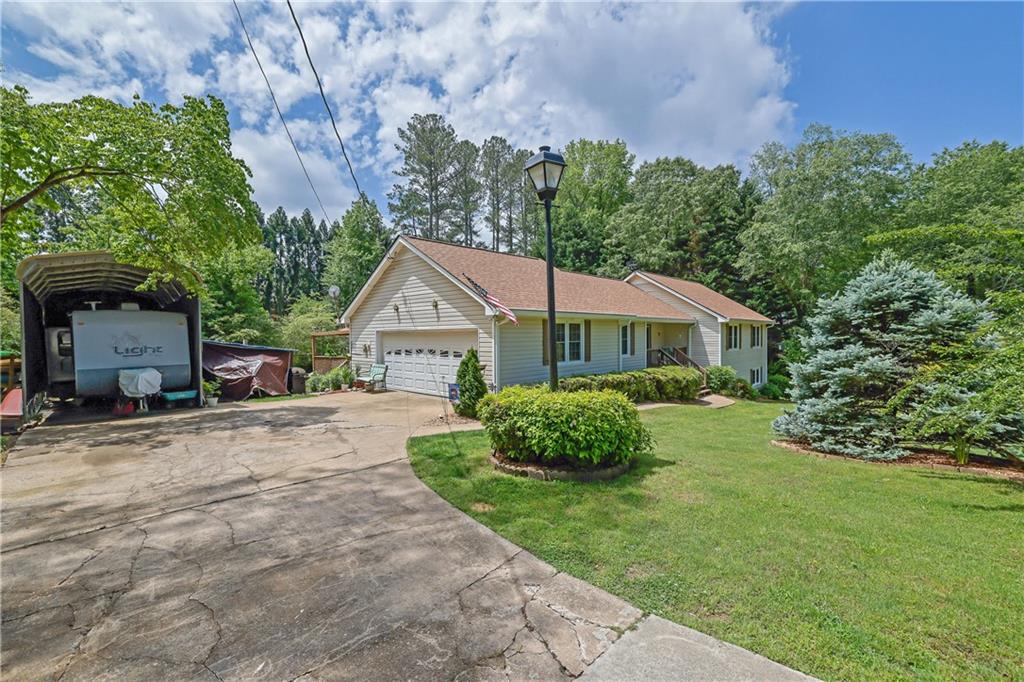 1760 Commonwealth Trail