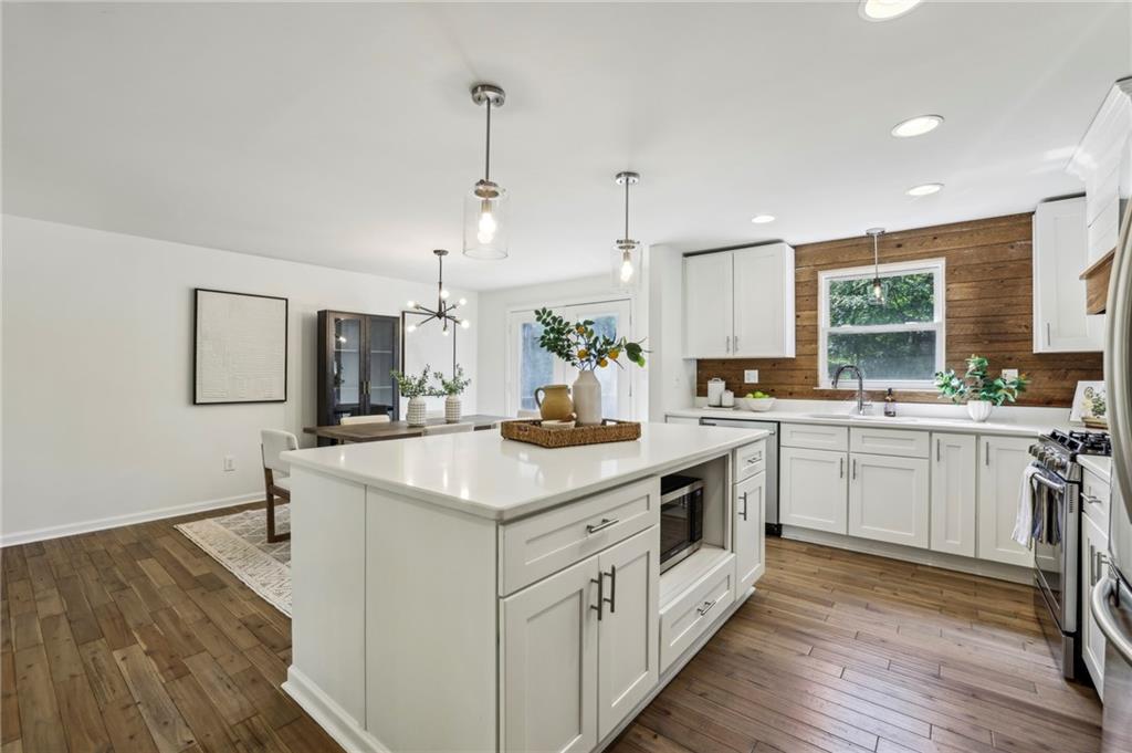 125 Roswell Farms Lane, Roswell, Georgia image 9