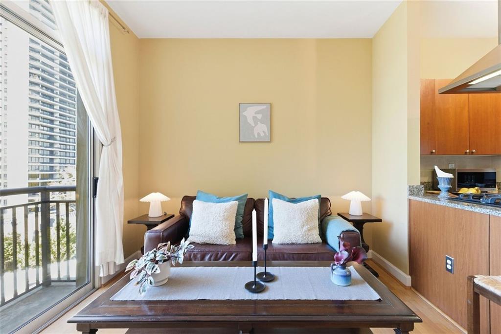 2626 PEACHTREE Road NW 1006