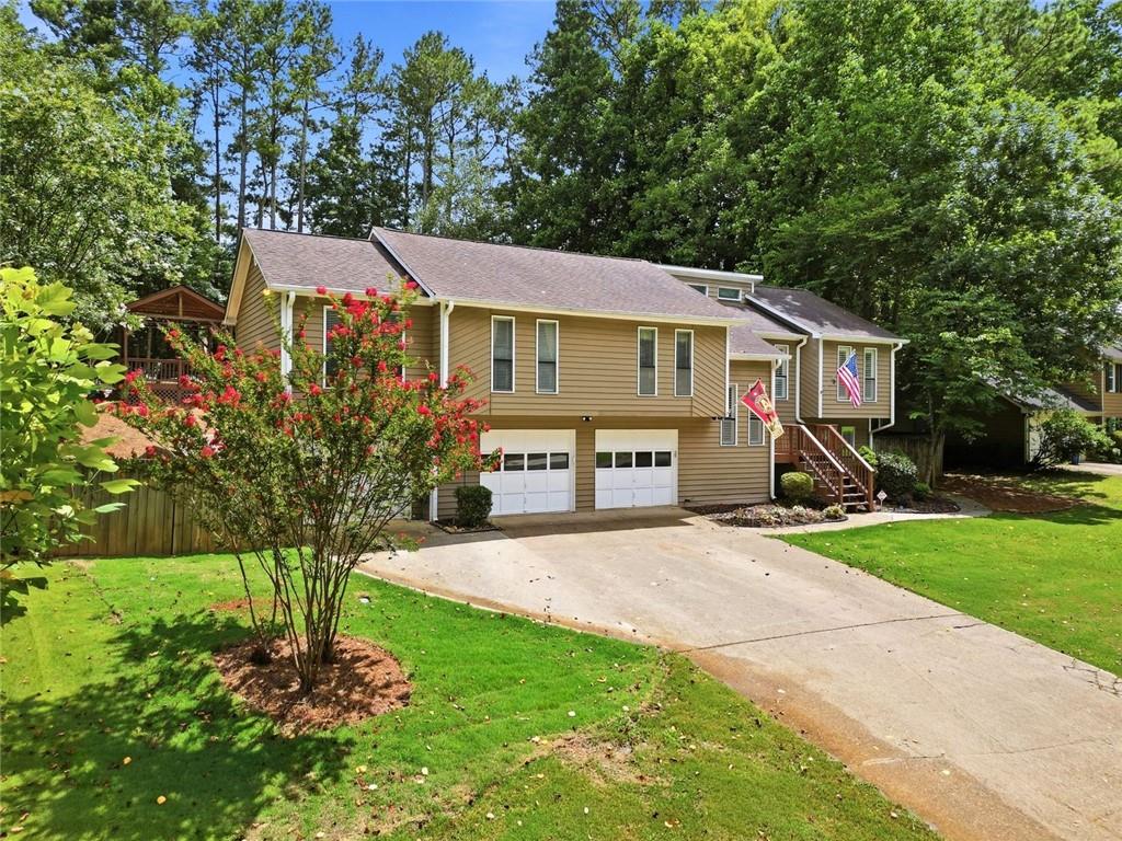 330 Sumter Drive NE