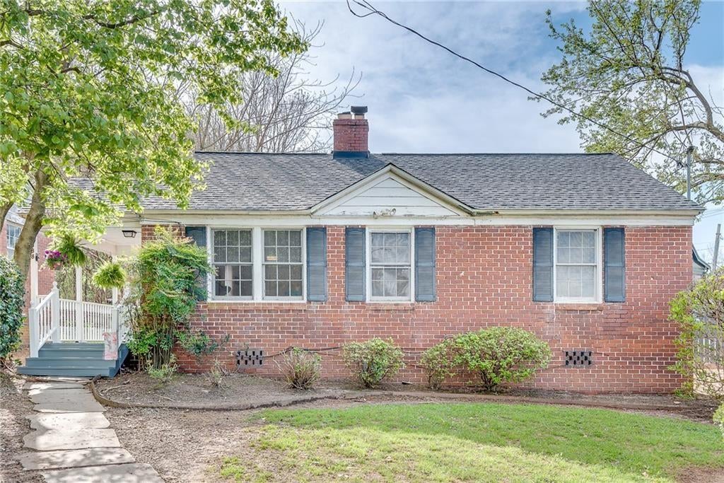 388 Ashley Avenue NE