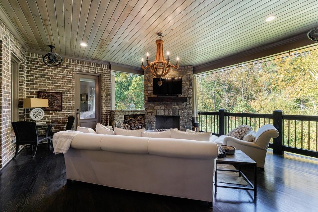 9680 Almaviva Drive, Alpharetta, Georgia image 30