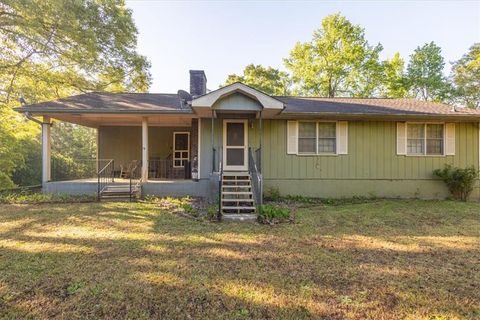 Homes For Sale - 586 Holloway Hollow<br/> Monticello, GA 31064