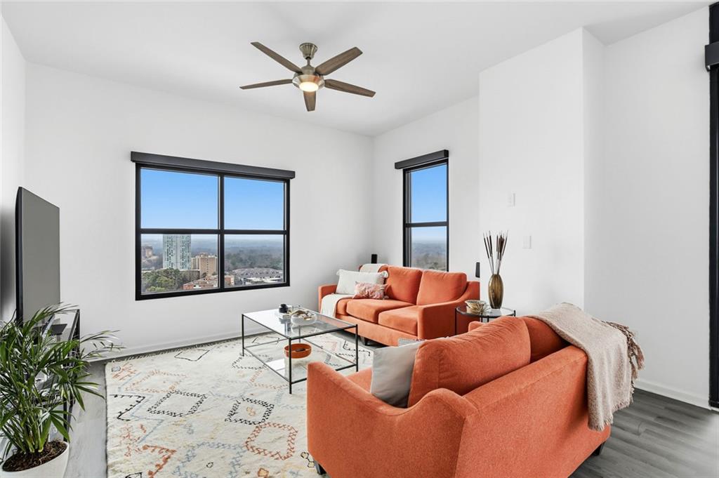 3040 Peachtree Road NW 1811