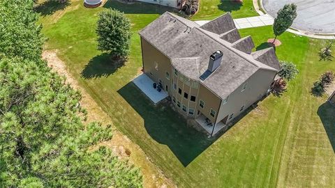 A home in Powder Springs