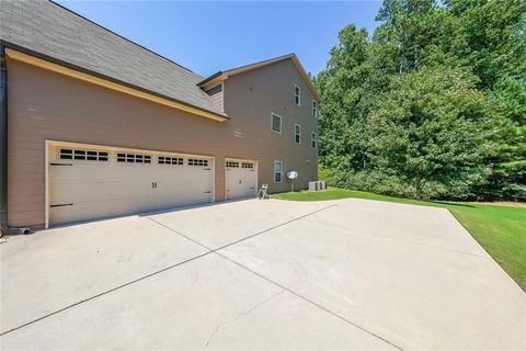 A home in Powder Springs