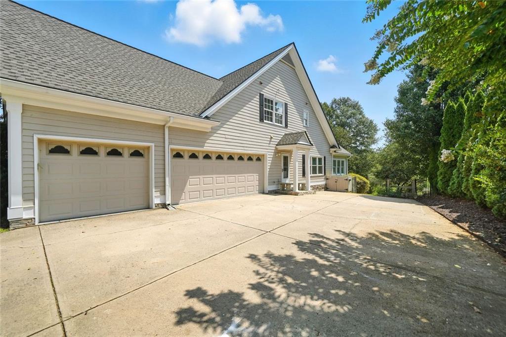 4103 Hickory Fairway Drive