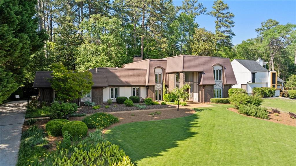 1178 Roxboro Cove NE