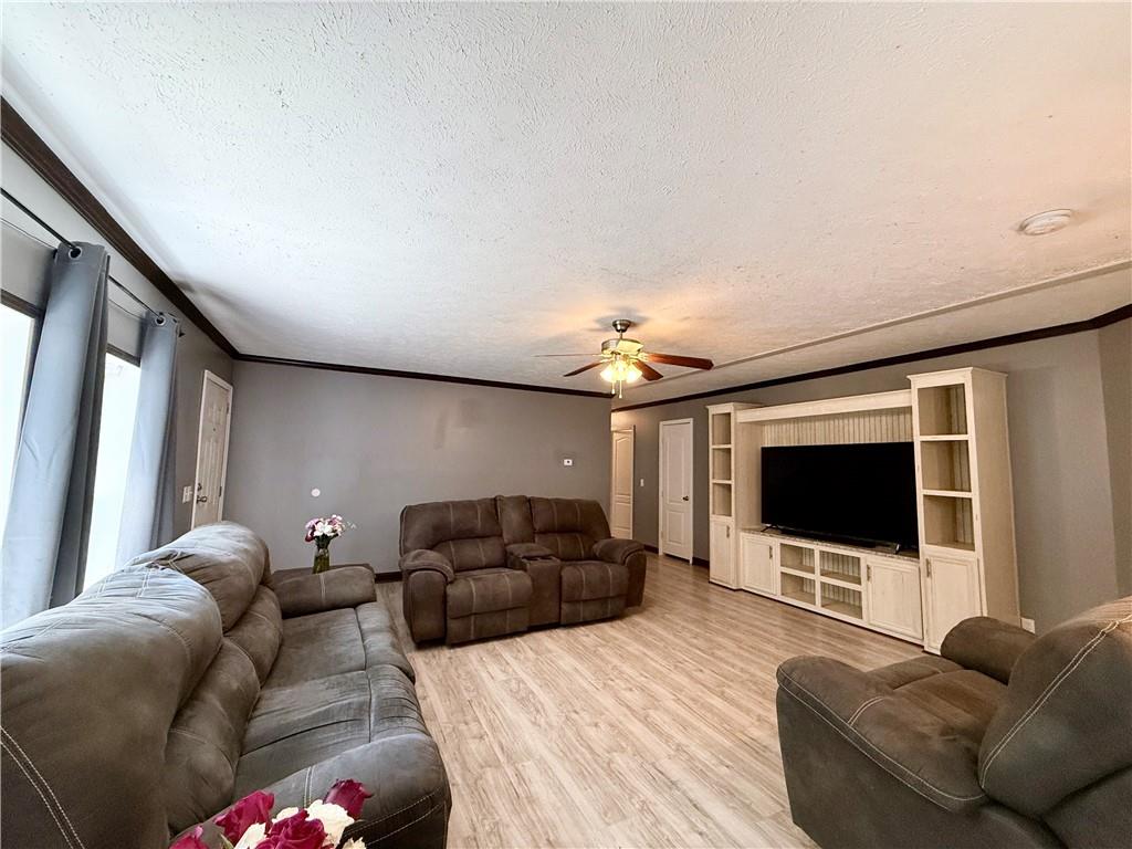 1048 Robin Hood Drive