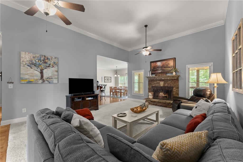 2084 Democracy Drive, Buford, Georgia image 12