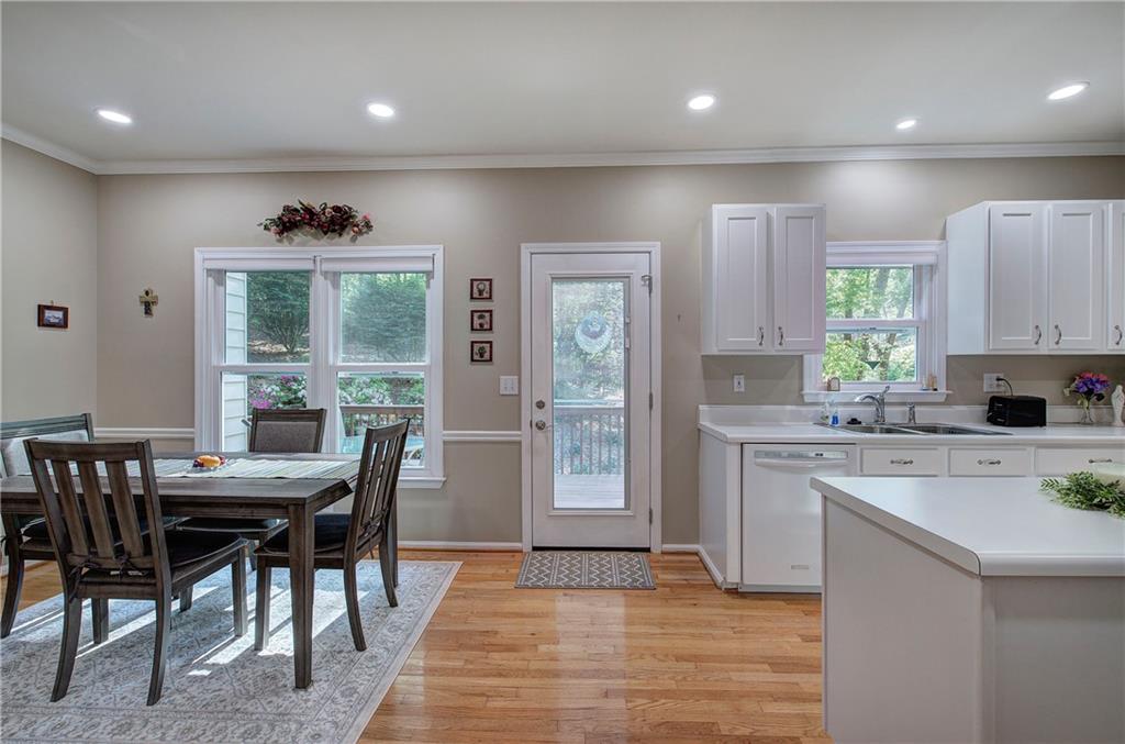 3945 Lorien Way, Kennesaw, Georgia image 23