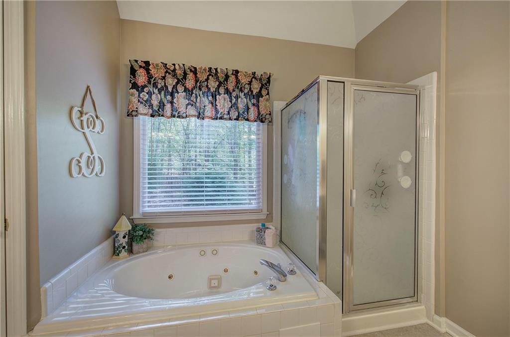 3945 Lorien Way, Kennesaw, Georgia image 31