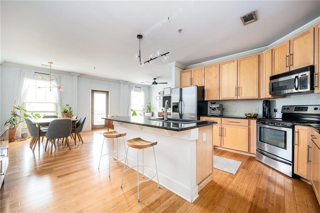 1628 Briarcliff Road NE 9