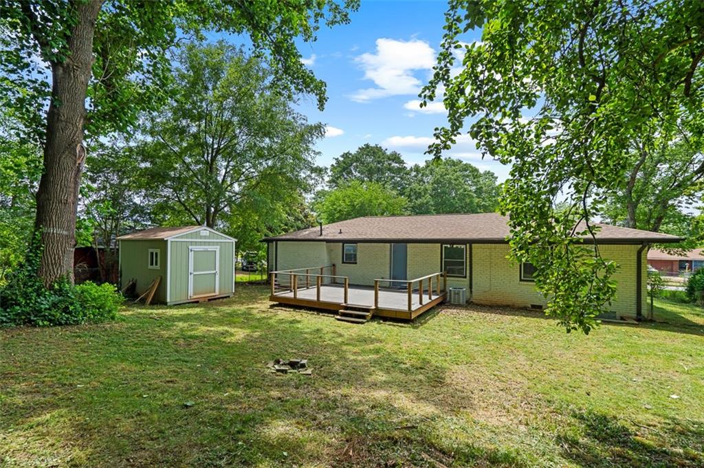 1824 Atherton Drive, Decatur, Georgia image 28