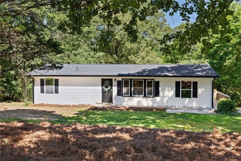 Homes For Sale - 41 Highland Drive<br/> Bartow County, Cartersville, GA 30121