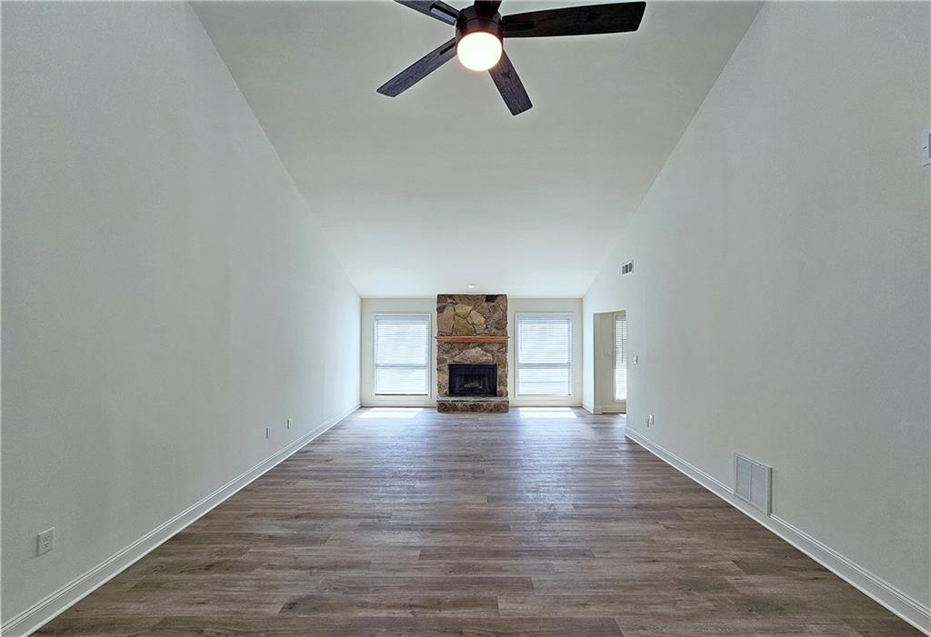 830 Serramonte Drive