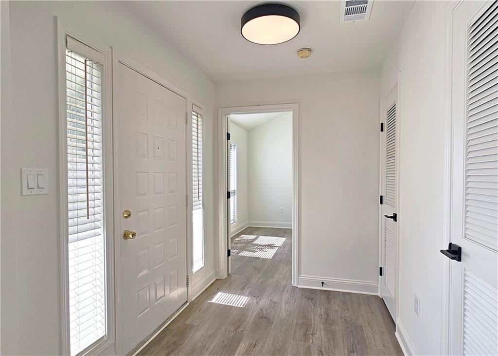 830 Serramonte Drive