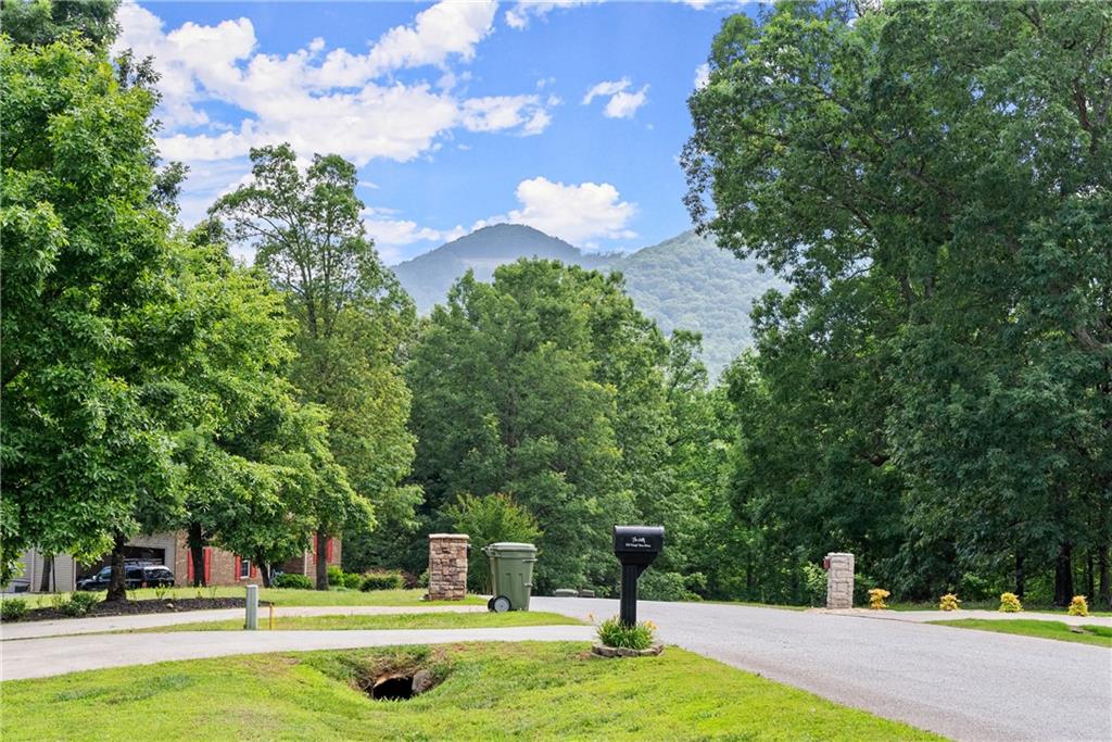 152 Grand View Drive