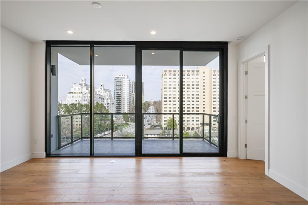 2425 PEACHTREE Road NE 903