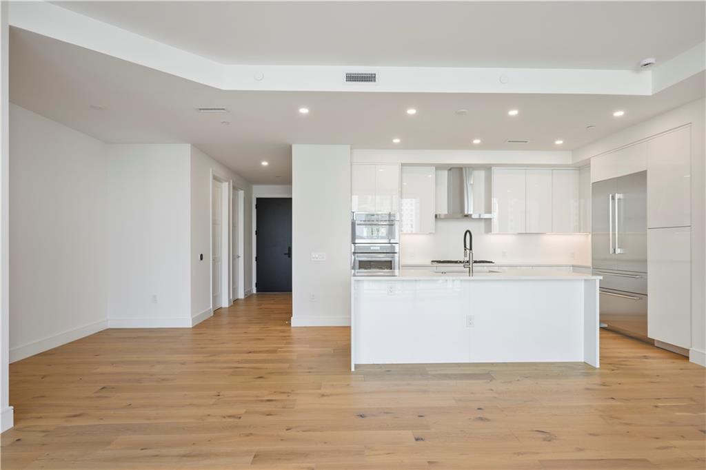 2425 PEACHTREE Road NE 903