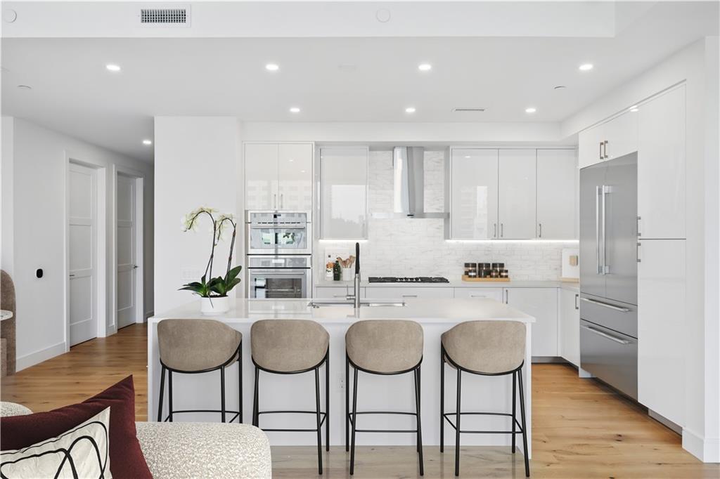 2425 PEACHTREE Road NE 903