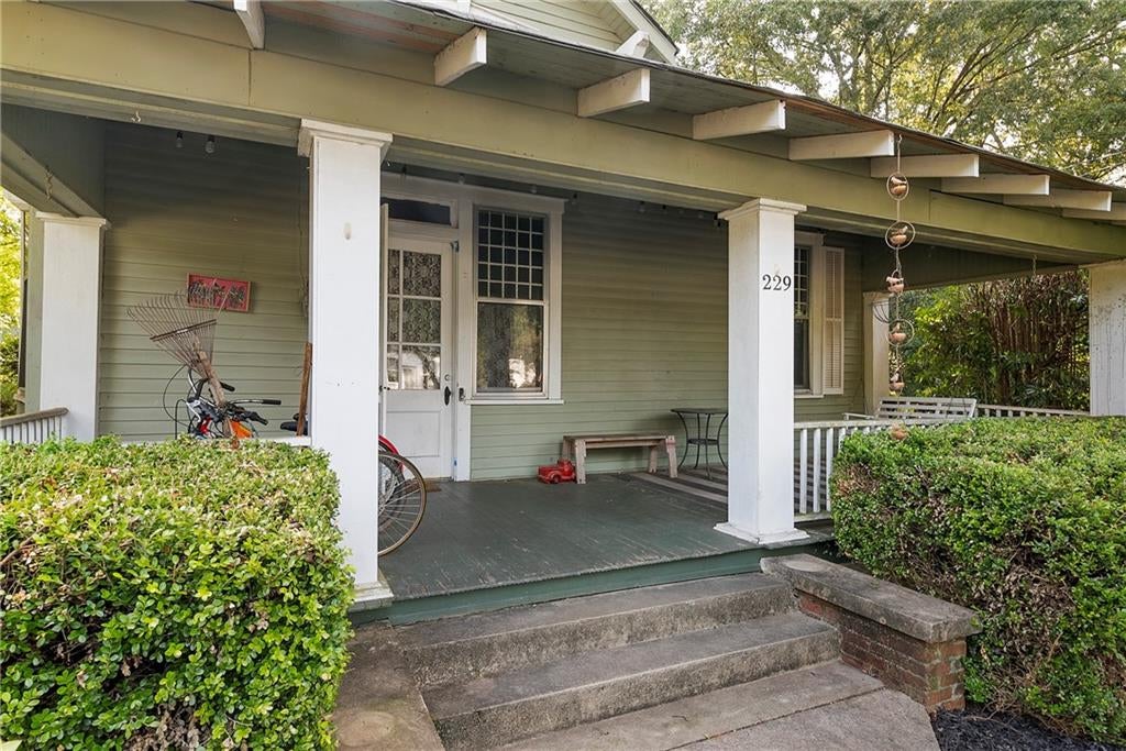 229 N Church Street