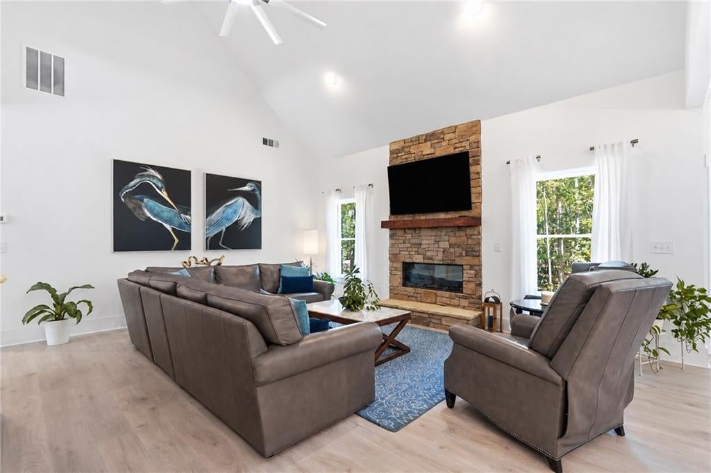 1010 Darby Ford Lane