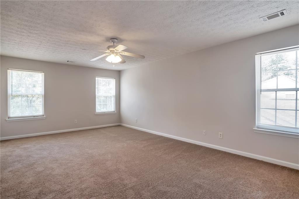 1015 Lakeside Circle, Covington, Georgia image 17