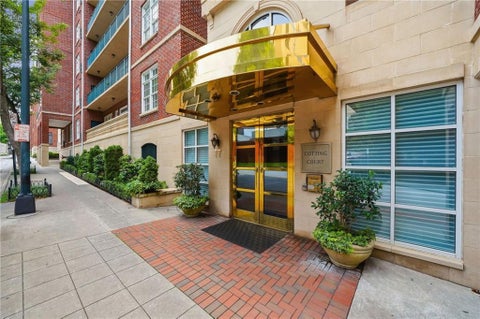 Condo For Sale - 77 Peachtree Place #403<br/> Atlanta, GA 30309