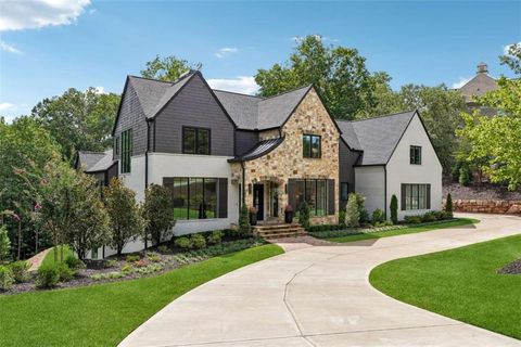 Photo of 1260 Cashiers Way, Roswell, GA 30075 (MLS # 7647584)