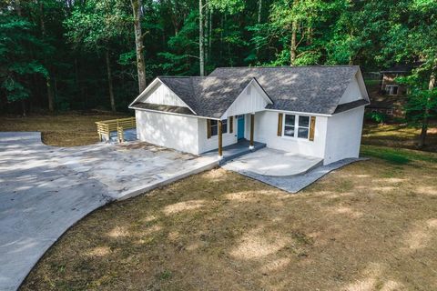 A home in Austell